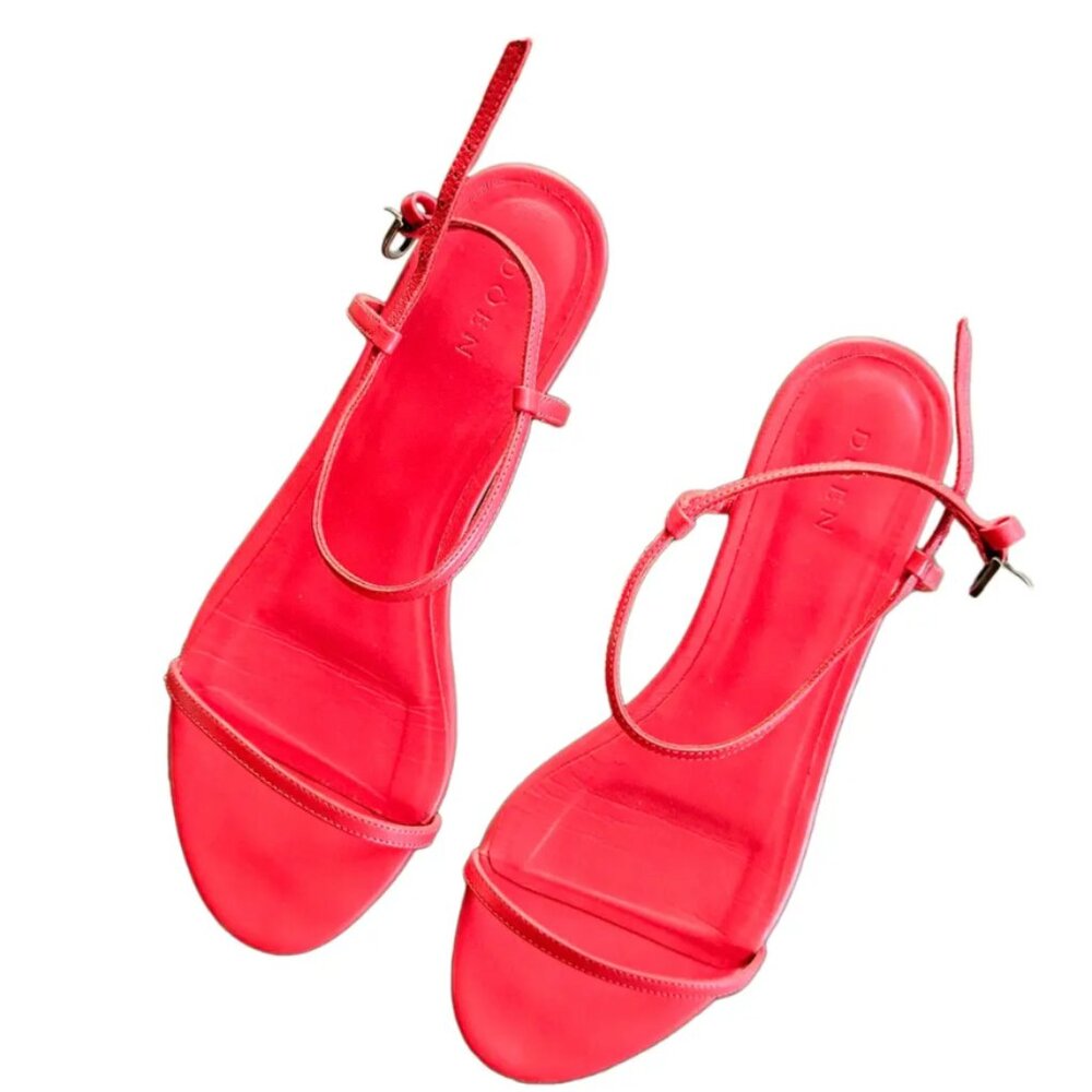 Doen Strappyy Red Sandal 8.5